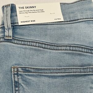Size 10 skinny high rise- light wash